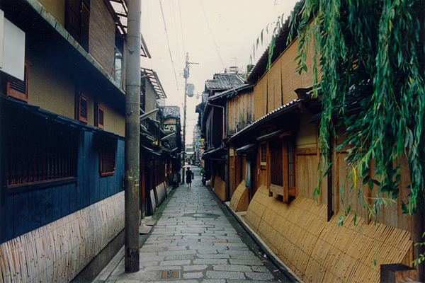tight/small street with traditional wood Japanese housing, Gion, Kyoto